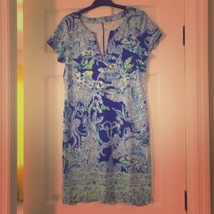 Lilly Pulitzer t-shirt dress. Worn once.